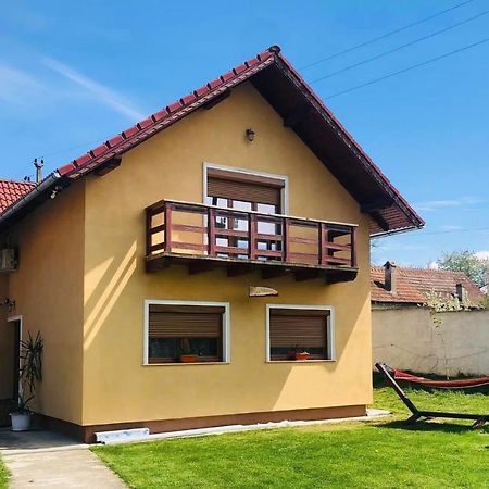 Готель Casa Ardeleana Ucea Ucea de Sus Екстер'єр фото