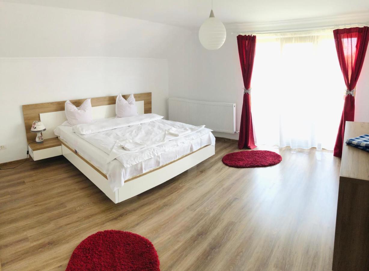 Готель Casa Ardeleana Ucea Ucea de Sus Екстер'єр фото